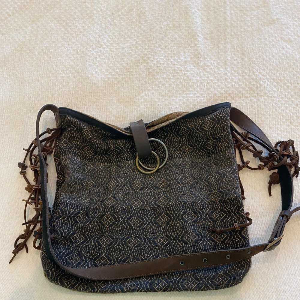 JadeTribe slouchy crossbody messeger bag
